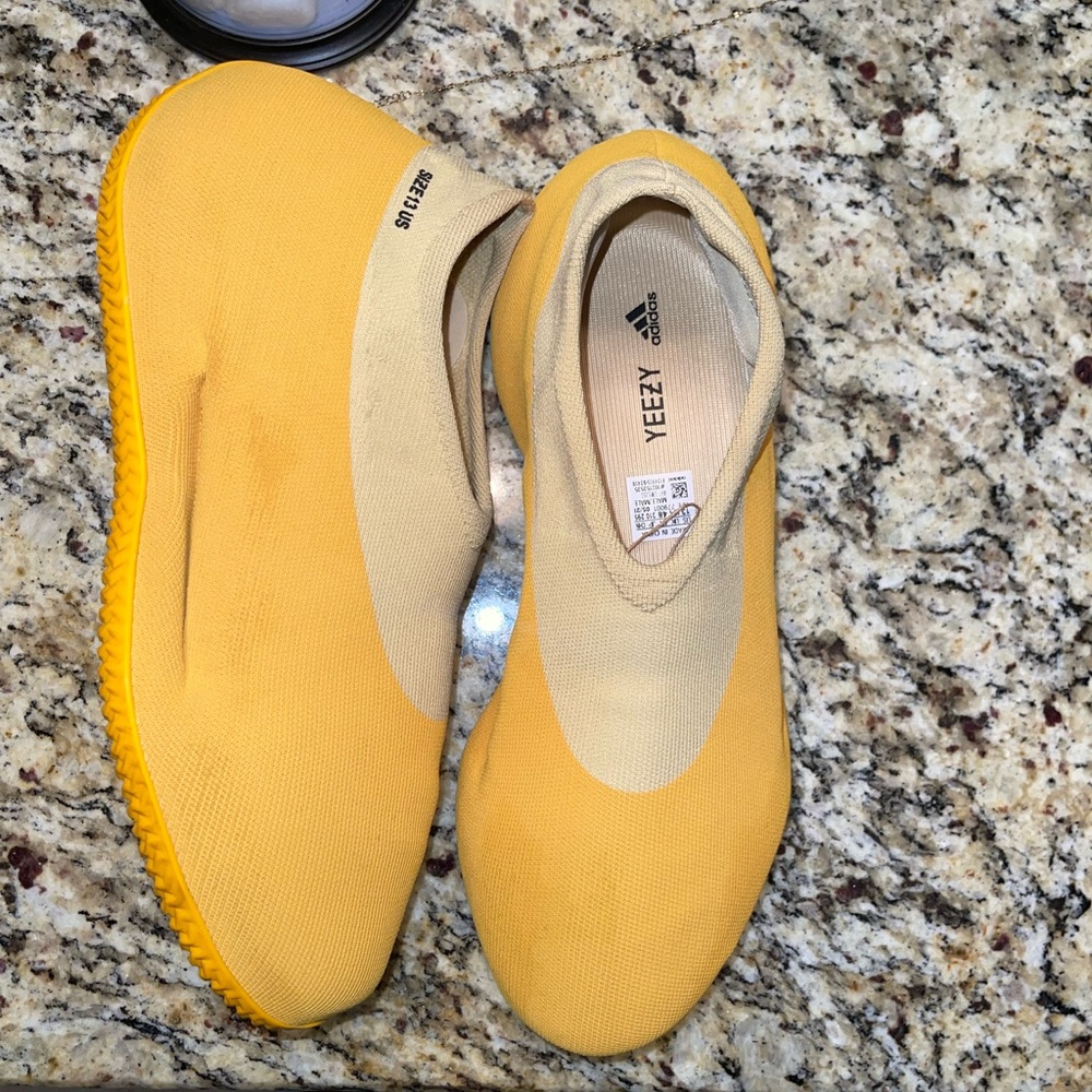 Adidas Yeezy knit runner sulfur size 13